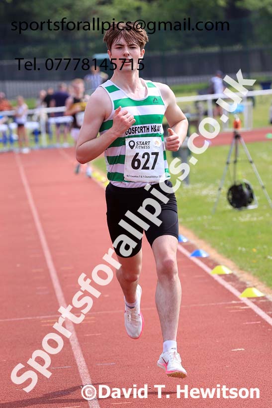 Mens Under-20s 5000 metres, 2024 North Eastern Track and Field Champs., Middlesbrough.  Photo: David T. Hewitson/Sports for All Pics